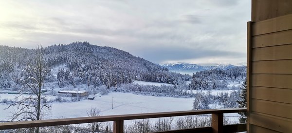Camping hivernal en montagne: guide ultime